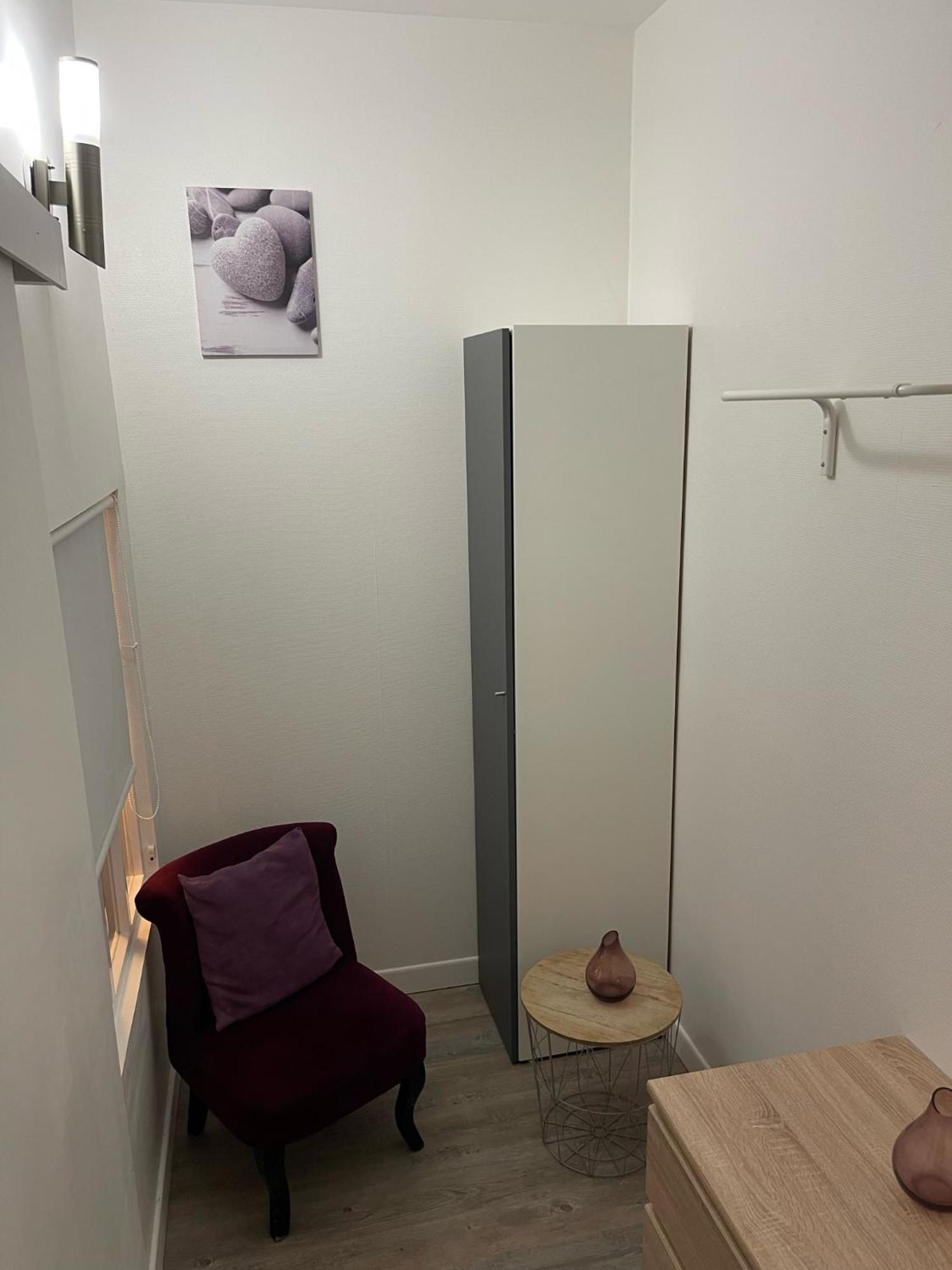 Logement Entier: Appartement Avec Terrasse Quartier De La Gare Amboise Eksteriør bilde
