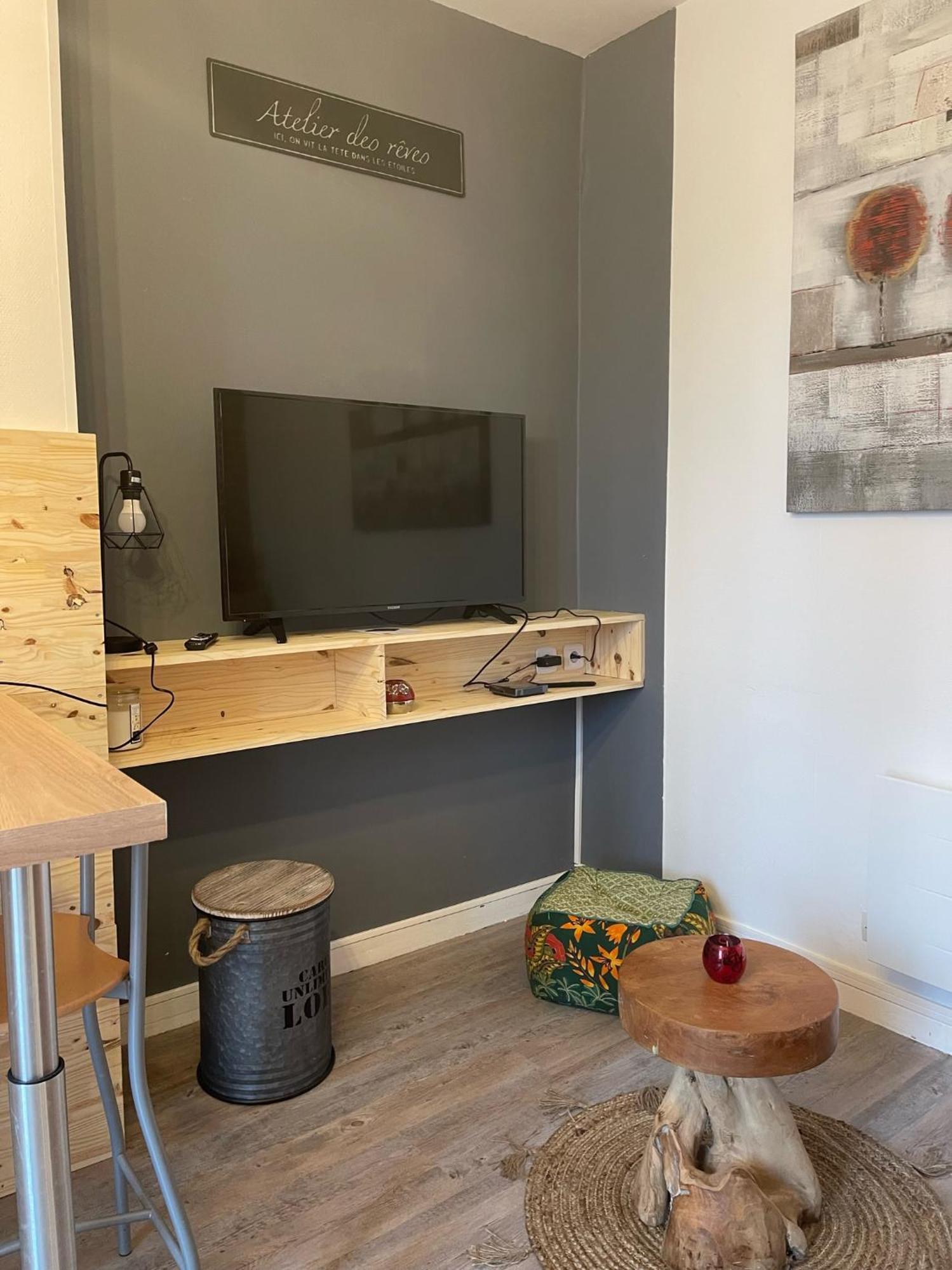 Logement Entier: Appartement Avec Terrasse Quartier De La Gare Amboise Eksteriør bilde